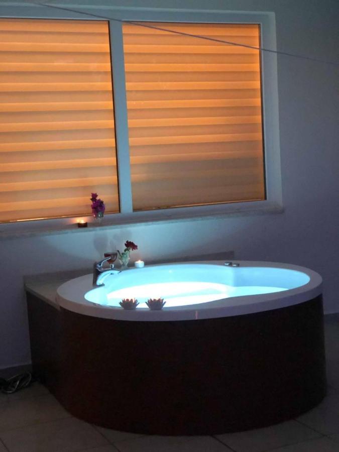 سيدي Babylon Luxury Villa With Private Pool And Indoor Heated Pool المظهر الخارجي الصورة
