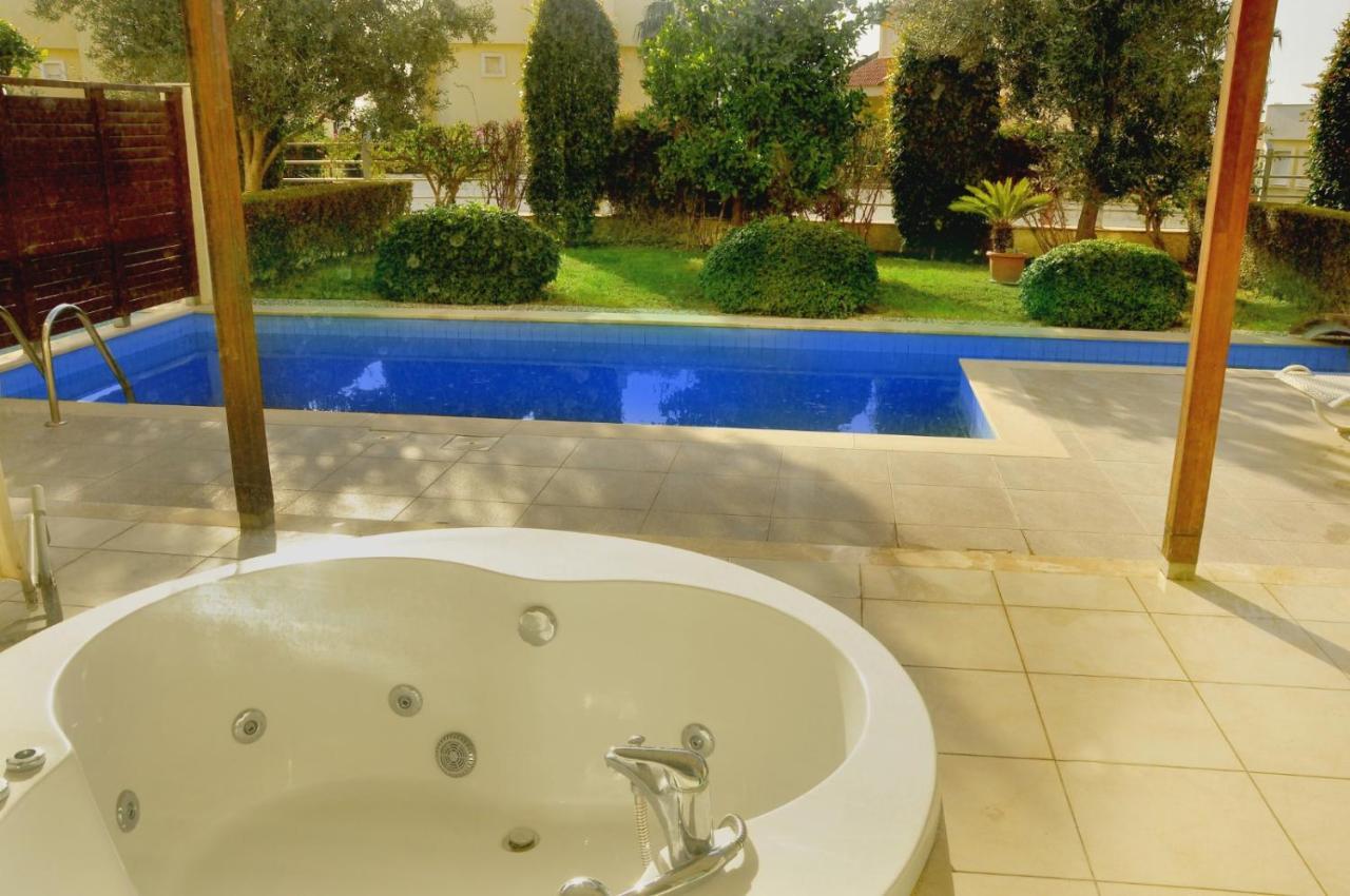 سيدي Babylon Luxury Villa With Private Pool And Indoor Heated Pool المظهر الخارجي الصورة